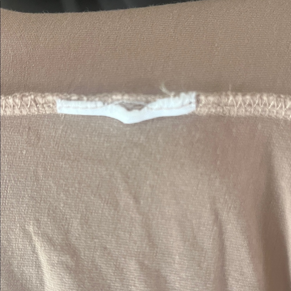 Vuori Mauve Short Sleeve Tee - Picture 4 of 4